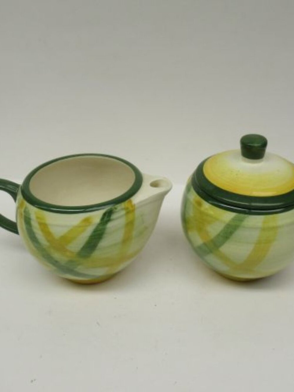 Metlox Vernonware GINGHAM Creamer, Sugar Bowl with Lid, Made In U.S.A.